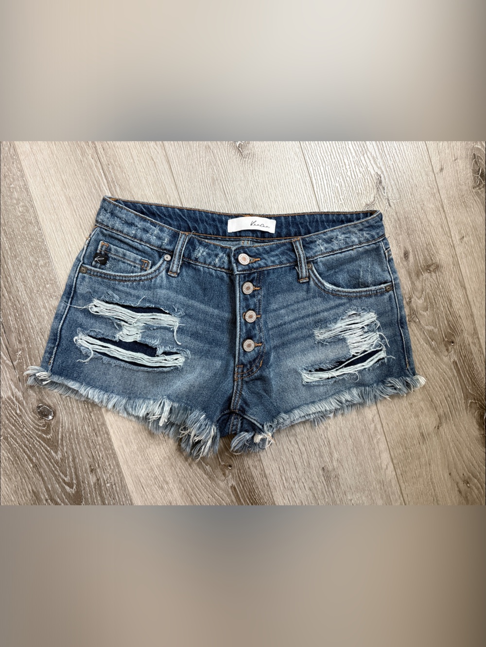 KanCan Worn-In Blue Denim Distressed Button-Front Women's Shorts Size 3/25